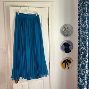 Anthropologie blue pleated skirt size small